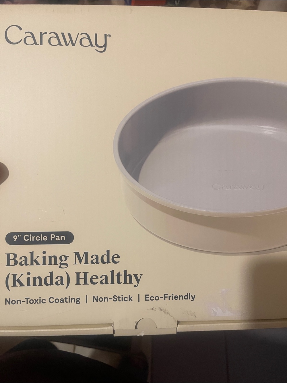 Caraway 9" Round Cake Pan in Cream